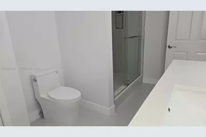 230 SW 117th Ter #11202, Pembroke Pines, FL 33025 - Photo 11