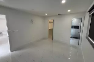8460 NW 21st St, Sunrise, FL 33322 - Photo 17