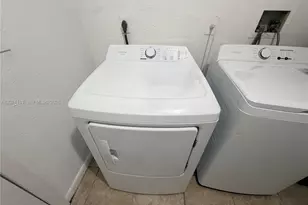 408 NW 12th St, Florida City, FL 33034 - Photo 17