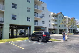 8260 SW 210th St, Cutler Bay, FL 33189 - Photo 19