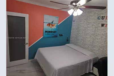 651 E 48th St, Hialeah, FL 33013 - Photo 9