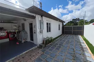 651 E 48th St, Hialeah, FL 33013 - Photo 25