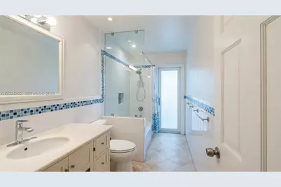 115 S Prospect Dr, Coral Gables, FL 33133 - Photo 15