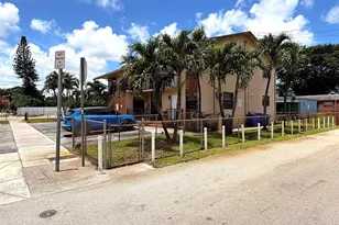 1896 SW 41st Ave, Fort Lauderdale, FL 33317 - Photo 3