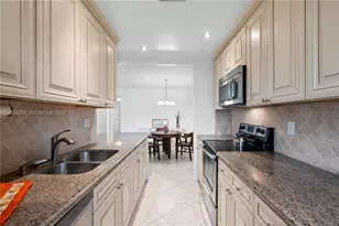 14604 Canalview Dr, Delray Beach, FL 33484 - Photo 15