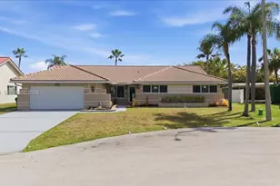 6520 Olde Moat Way, Davie, FL 33331 - Photo 1