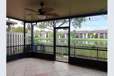 9803 NW 37th St, Sunrise, FL 33351 - Photo 9