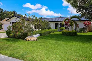 9330 NW 43rd St, Sunrise, FL 33351 - Photo 3