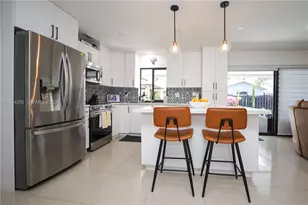 9330 NW 43rd St, Sunrise, FL 33351 - Photo 17