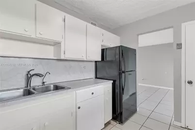 9280 Fontainebleau Blvd #505, Miami, FL 33172 - Photo 11