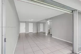 9280 Fontainebleau Blvd, Miami, FL 33172 - Photo 9