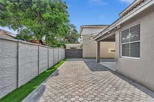 11247 NW 47th Ln, Doral, FL 33178 - Photo 39