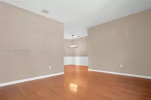 13964 N Cypress Cove Cir, Davie, FL 33325 - Photo 11