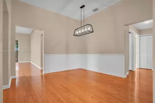 13964 N Cypress Cove Cir, Davie, FL 33325 - Photo 9