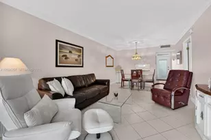 2800 NW 47th Terrace, Lauderdale Lakes, FL 33313 - Photo 11