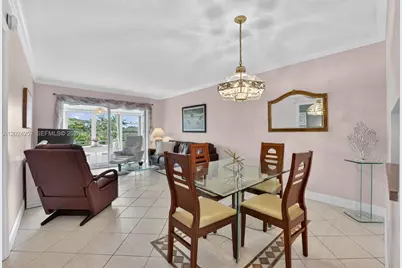 2800 NW 47th Ter #303B, Lauderdale Lakes, FL 33313 - Photo 5
