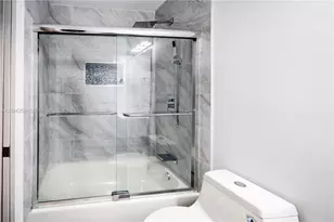 1898 NW 141st Ave, Pembroke Pines, FL 33028 - Photo 23