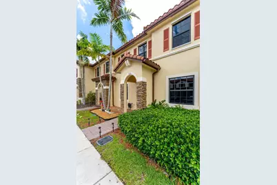 3214 SE 4th Ct, Homestead, FL 33033 - Photo 3