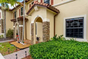 3214 SE 4th Ct, Homestead, FL 33033 - Photo 3