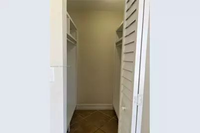 1126 NE 209th Ter, Miami, FL 33179 - Photo 19
