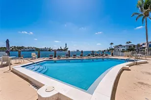2508 Bay Dr, Pompano Beach, FL 33062 - Photo 13