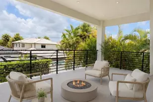 14442 SW 14th St, Miami, FL 33184 - Photo 11