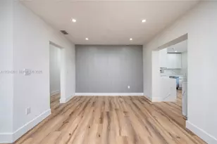 264 Navajo St, Miami Springs, FL 33166 - Photo 9