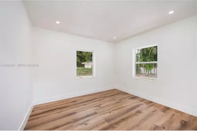 264 Navajo St, Miami Springs, FL 33166 - Photo 17