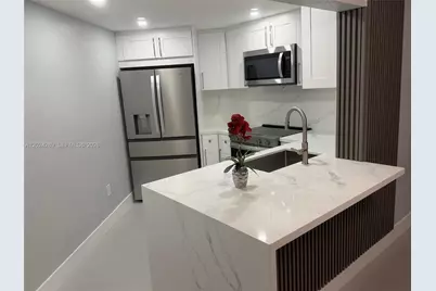 10233 NW 9th St Cir #105-1, Miami, FL 33172 - Photo 5