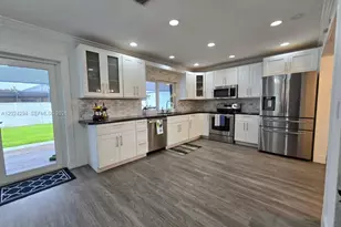 9591 SW 52nd Terrace, Miami, FL 33165 - Photo 5