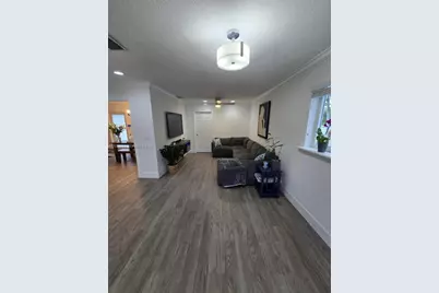 9591 SW 52nd Ter, Miami, FL 33165 - Photo 3