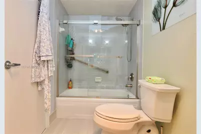 3850 Washington St #1010, Hollywood, FL 33021 - Photo 21