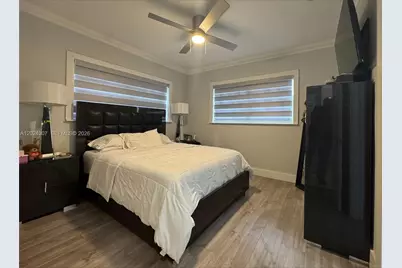 11235 NW 62nd Ave, Hialeah, FL 33012 - Photo 13