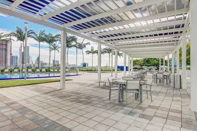 601 NE 36th St #2710, Miami, FL 33137 - Photo 33