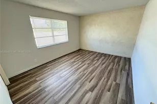 215 NW 25th St, Wilton Manors, FL 33311 - Photo 7