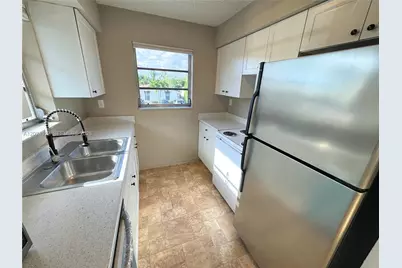 215 NW 25th St #6, Wilton Manors, FL 33311 - Photo 5
