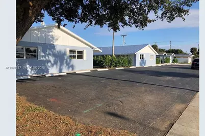 588 Holly Dr #B, Palm Beach Gardens, FL 33410 - Photo 9