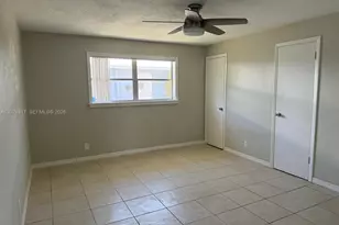 588 Holly Dr, Palm Beach Gardens, FL 33410 - Photo 9