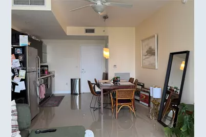 90 SW 3rd St #1409, Miami, FL 33130 - Photo 9
