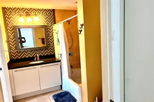 90 SW 3rd St, Miami, FL 33130 - Photo 15
