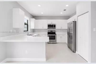 20478 NW 4th Ct #20478, Miami Gardens, FL 33169 - Photo 5
