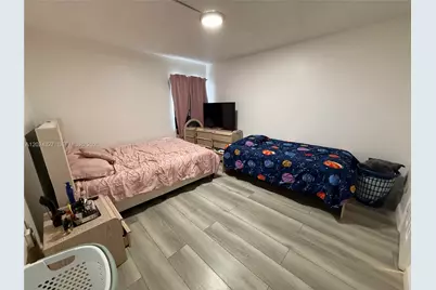 6070 W 18th Ave #209, Hialeah, FL 33012 - Photo 15