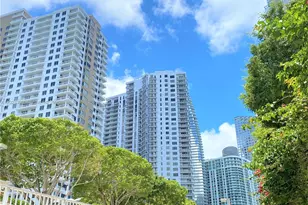 901 Brickell Key Blvd, Miami, FL 33131 - Photo 29