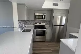 20111 NE 27th Ct, Aventura, FL 33180 - Photo 13