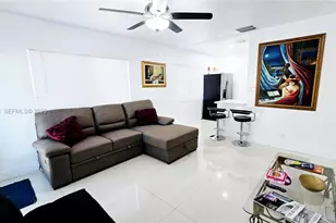 139 NW 14th Way, Dania Beach, FL 33004 - Photo 1