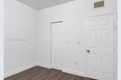 8121 NW 108th Pl, Doral, FL 33178 - Photo 17