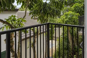 6815 Edgewater Dr, Coral Gables, FL 33133 - Photo 15
