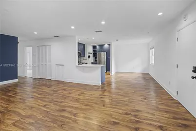 6815 Edgewater Dr #201, Coral Gables, FL 33133 - Photo 5