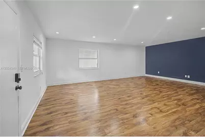 6815 Edgewater Dr #201, Coral Gables, FL 33133 - Photo 9