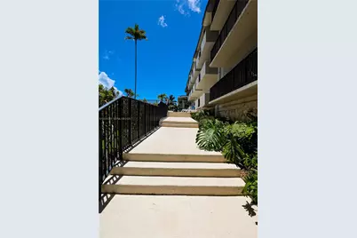 6815 Edgewater Dr #201, Coral Gables, FL 33133 - Photo 39